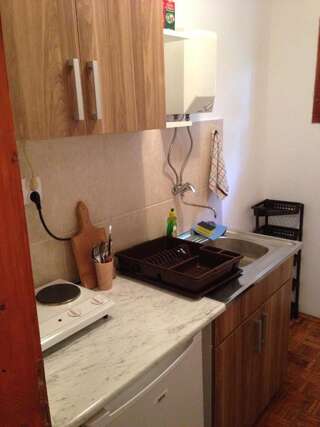 Апартаменты Apartments Aleksic Сутоморе Номер-студио (4 взрослых)-8