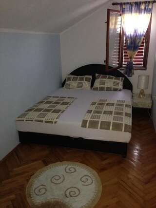 Апартаменты Apartments Aleksic Сутоморе Апартаменты с 3 спальнями-8