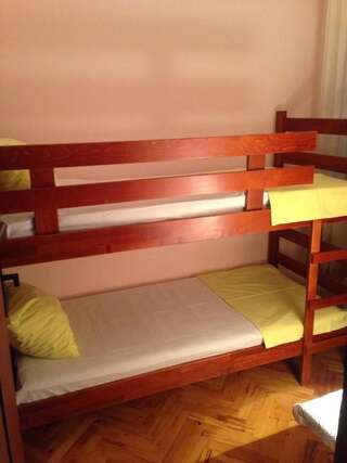 Апартаменты Apartments Aleksic Сутоморе Апартаменты с 3 спальнями-9