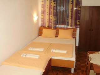 Апартаменты Apartments Aleksic Сутоморе Трехместный номер-3